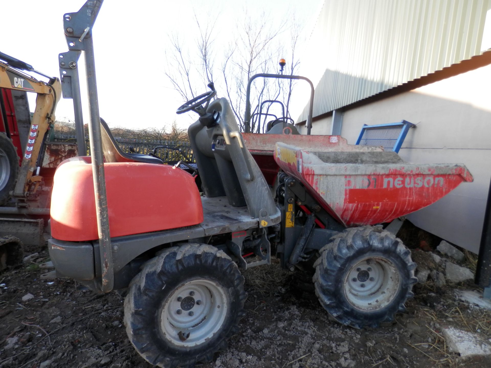 2008 NEUSON 1 TONNE DUMPER TRUCK, DIESEL ENGINE. 918 WORKING HOURS.