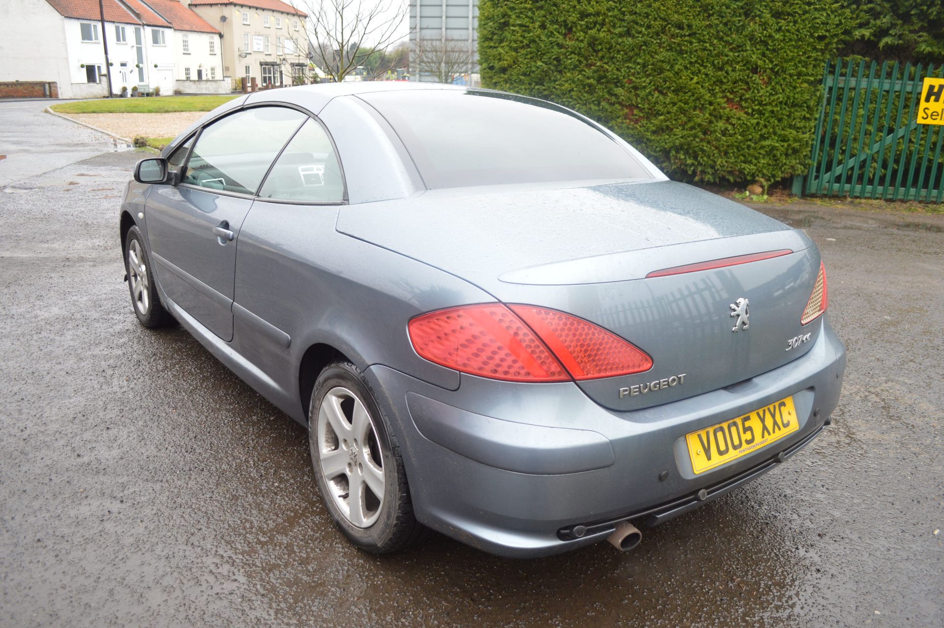 2005/05 REG GREY PEUGEOT 307CC CONVERTIBLE - Image 4 of 18