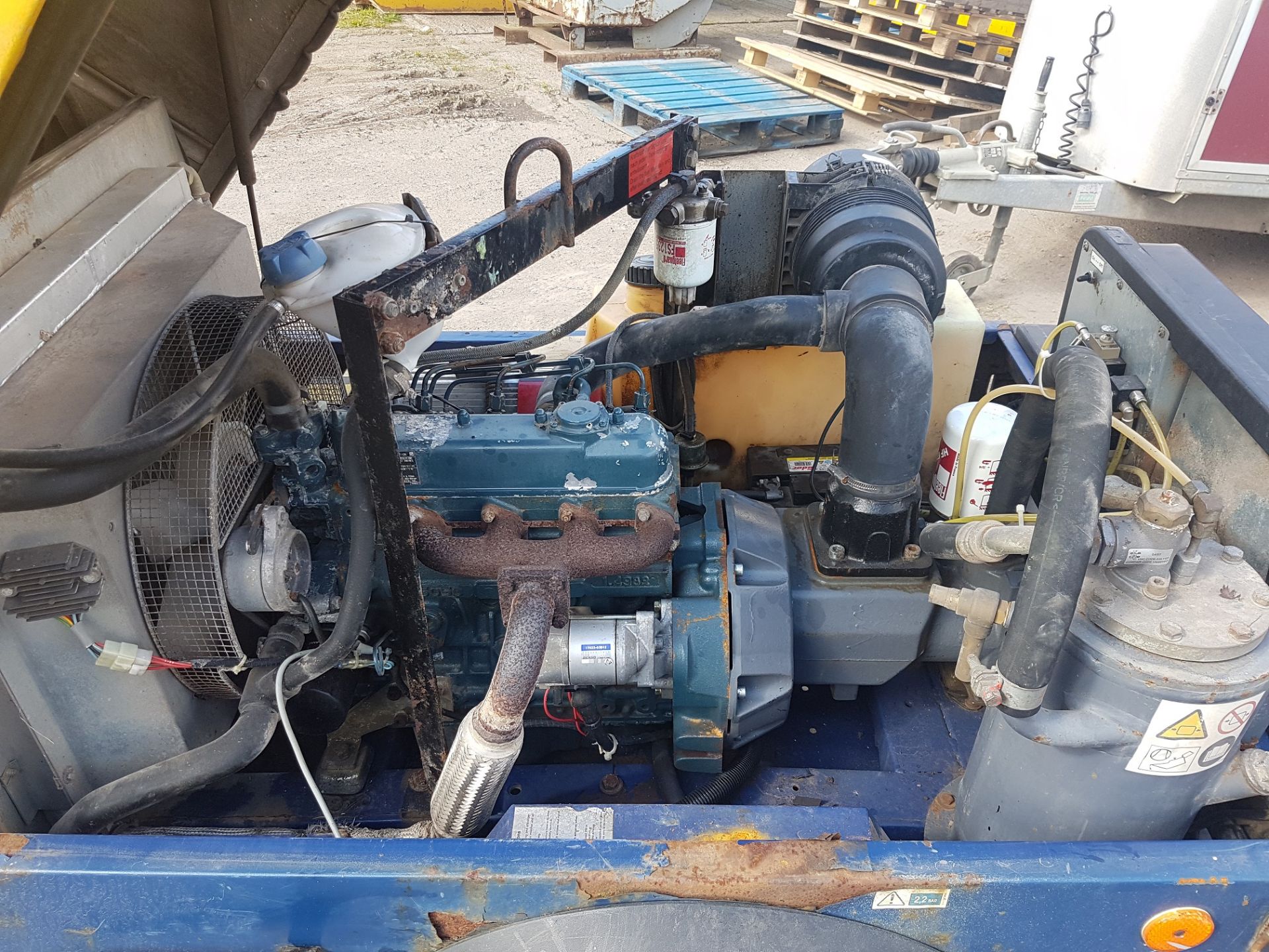 2007 SINGLE AXLE COMP-AIR COMPRESSOR AND DIESEL GENERATOR C 20 GS - IN WORKING ORDER *PLUS VAT* - Image 15 of 16