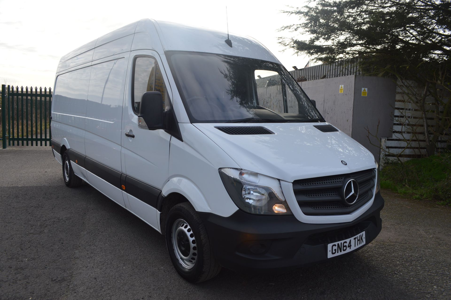 2014/64 REG MERCEDES-BENZ SPRINTER 313 CDI, SHOWING 1 FORMER KEEPER