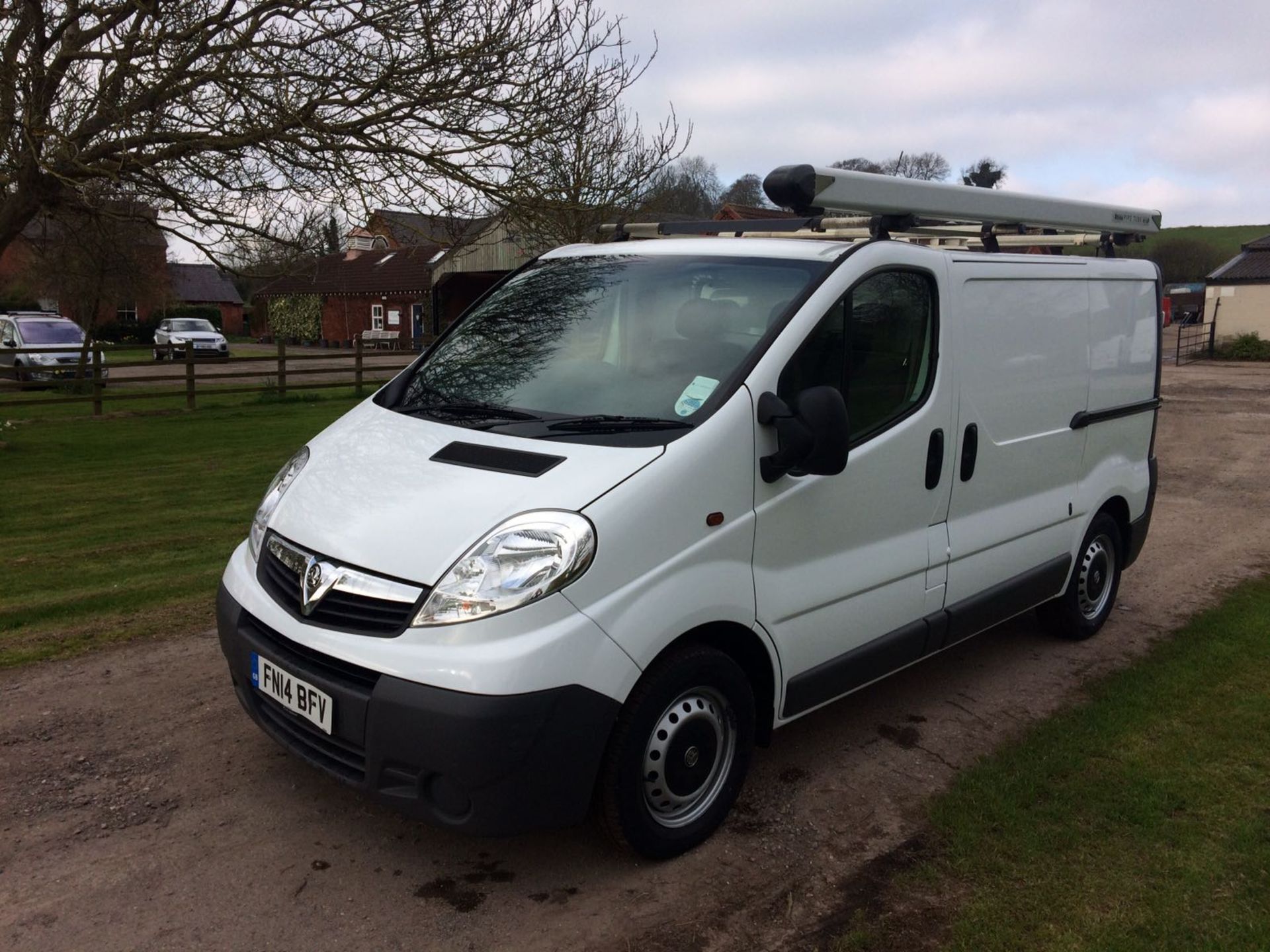 2014/14 REG VAUXHALL VIVARO 2700 CDTI ECO-FLEX 11, SHOWING 1 OWNER *PLUS VAT* - Image 3 of 30