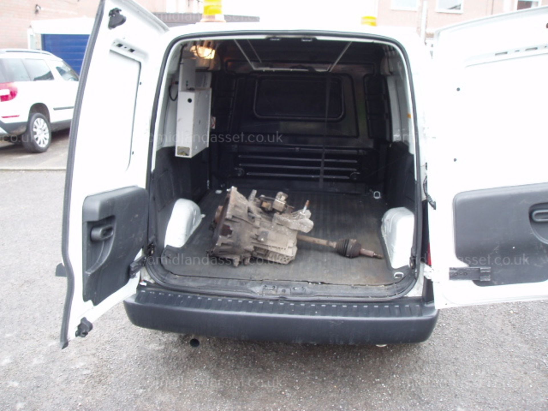 2008/58 REG VAUXHALL COMBO 2000 CDTI CAR DERIVED VAN ONE OWNER - Image 6 of 10