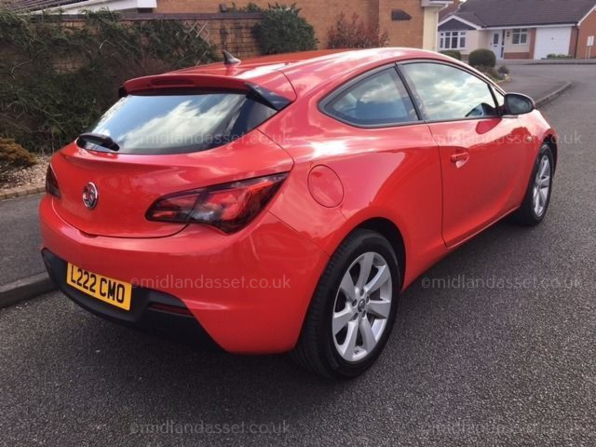 2014/64 REG VAUXHALL ASTRA GTC SPORT S/S 3 DOOR HATCHBACK - Image 5 of 8