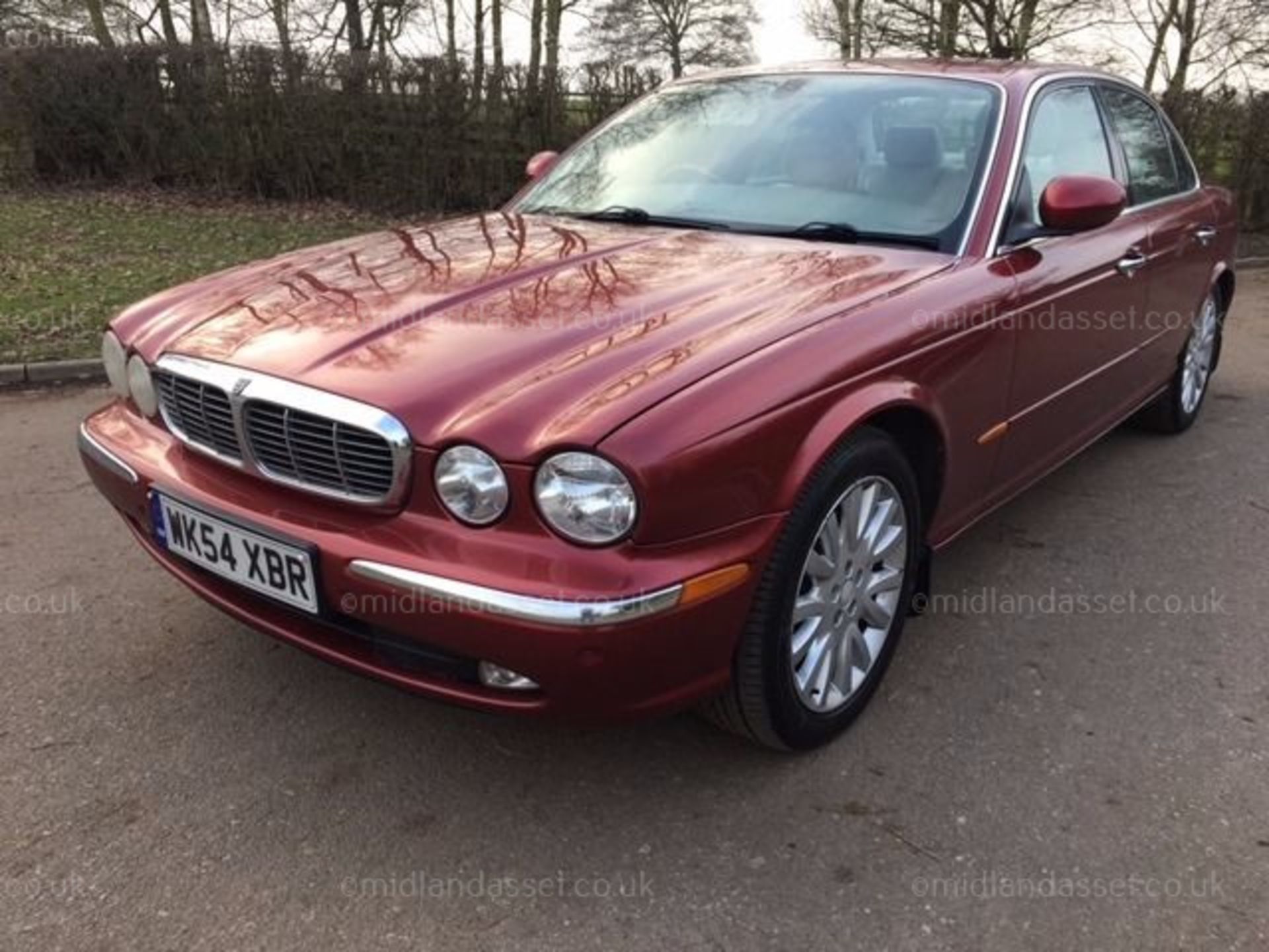 2004/54 REG JAGUAR XJ8 V8 SE AUTO 4 DOOR SALOON - Image 2 of 9