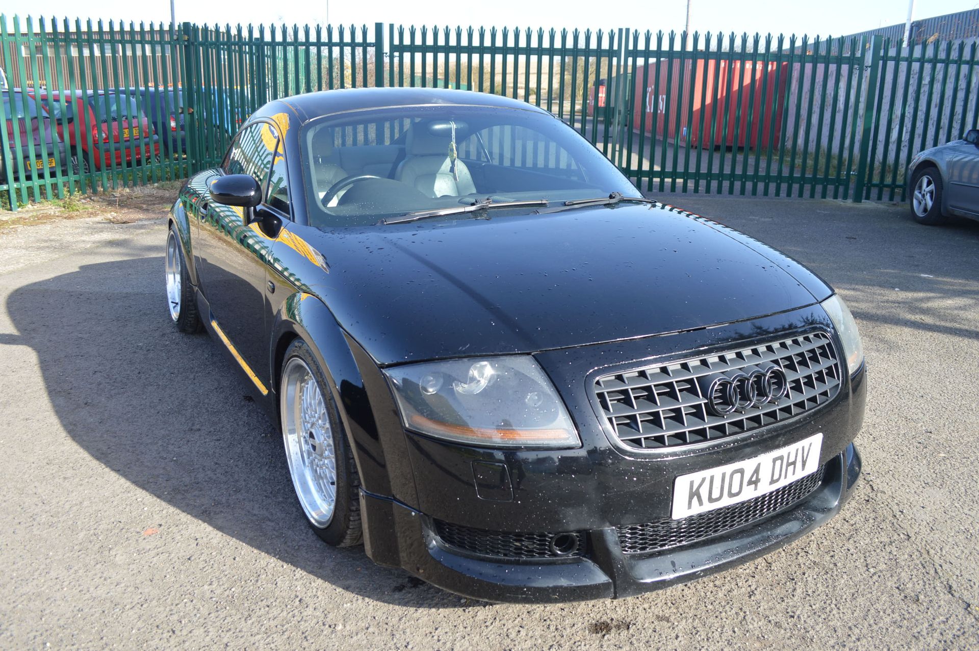 2004/04 REG AUDI TT QUATTRO RUNNING AT 275 BHP - Image 7 of 16