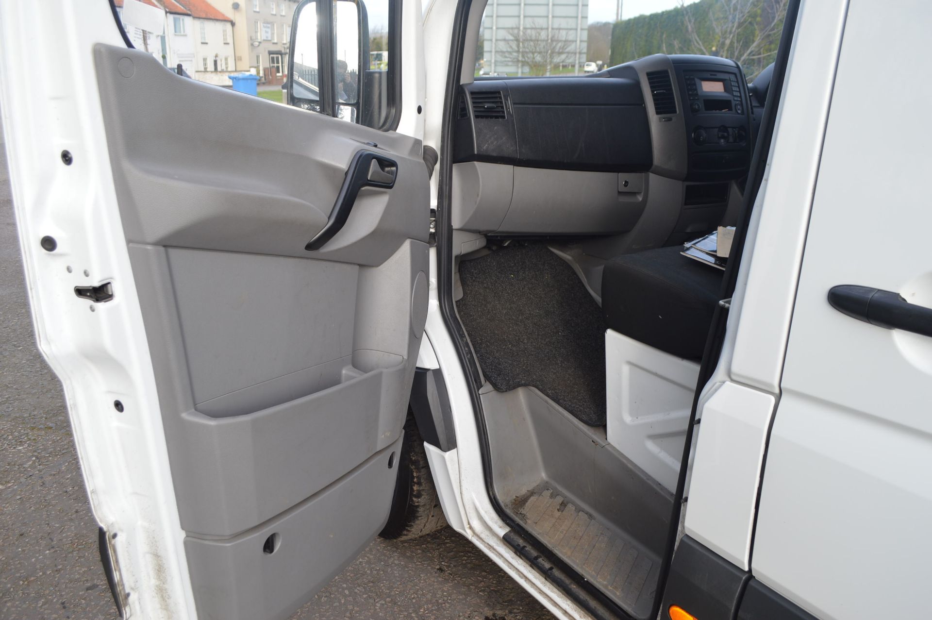 2014/64 REG MERCEDES-BENZ SPRINTER 313 CDI, SHOWING 1 FORMER KEEPER - Image 12 of 20