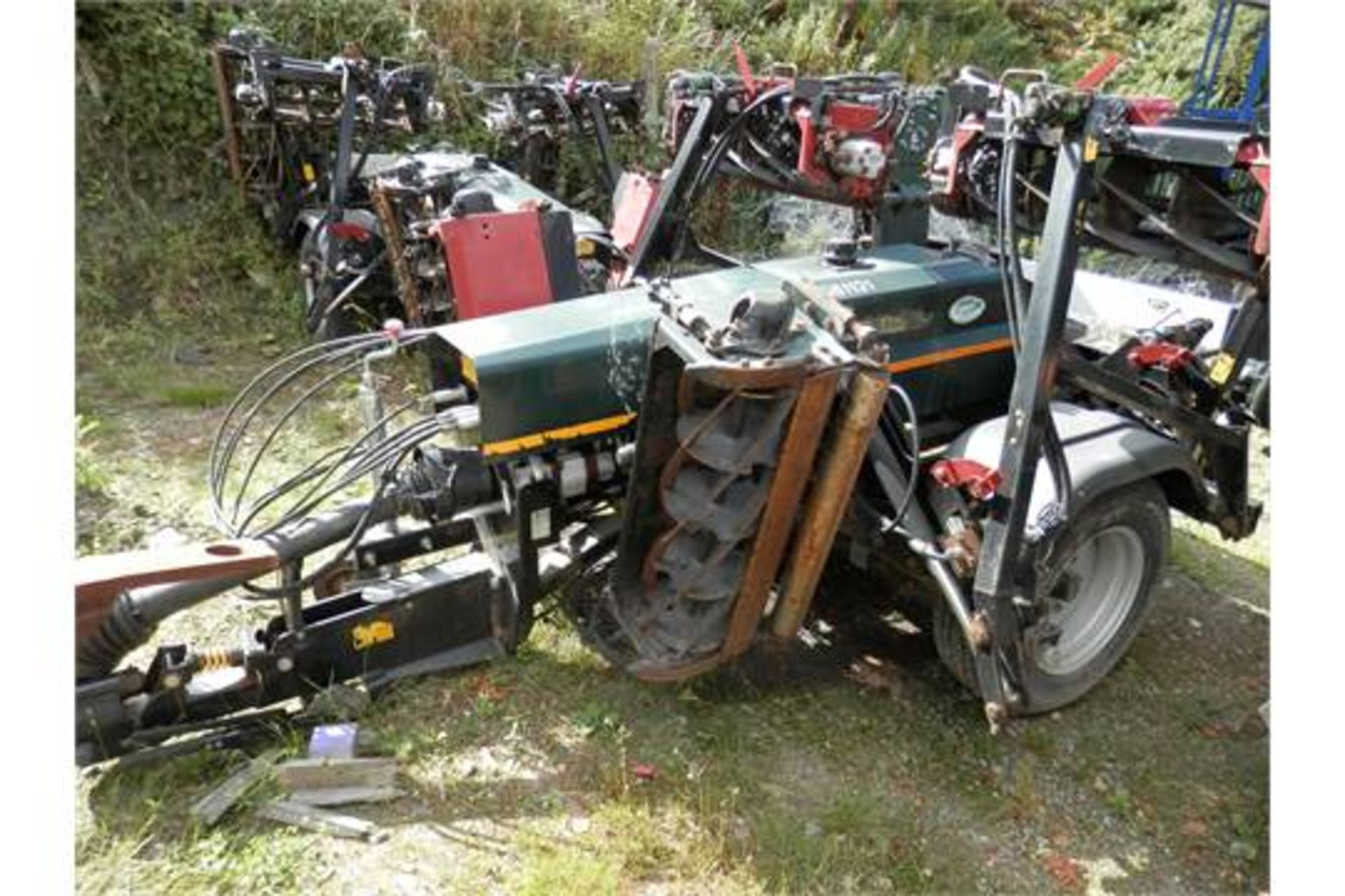 2010 HAYTER TM749 TRAILERED 7 GANG MOWER. WORKING UNIT.