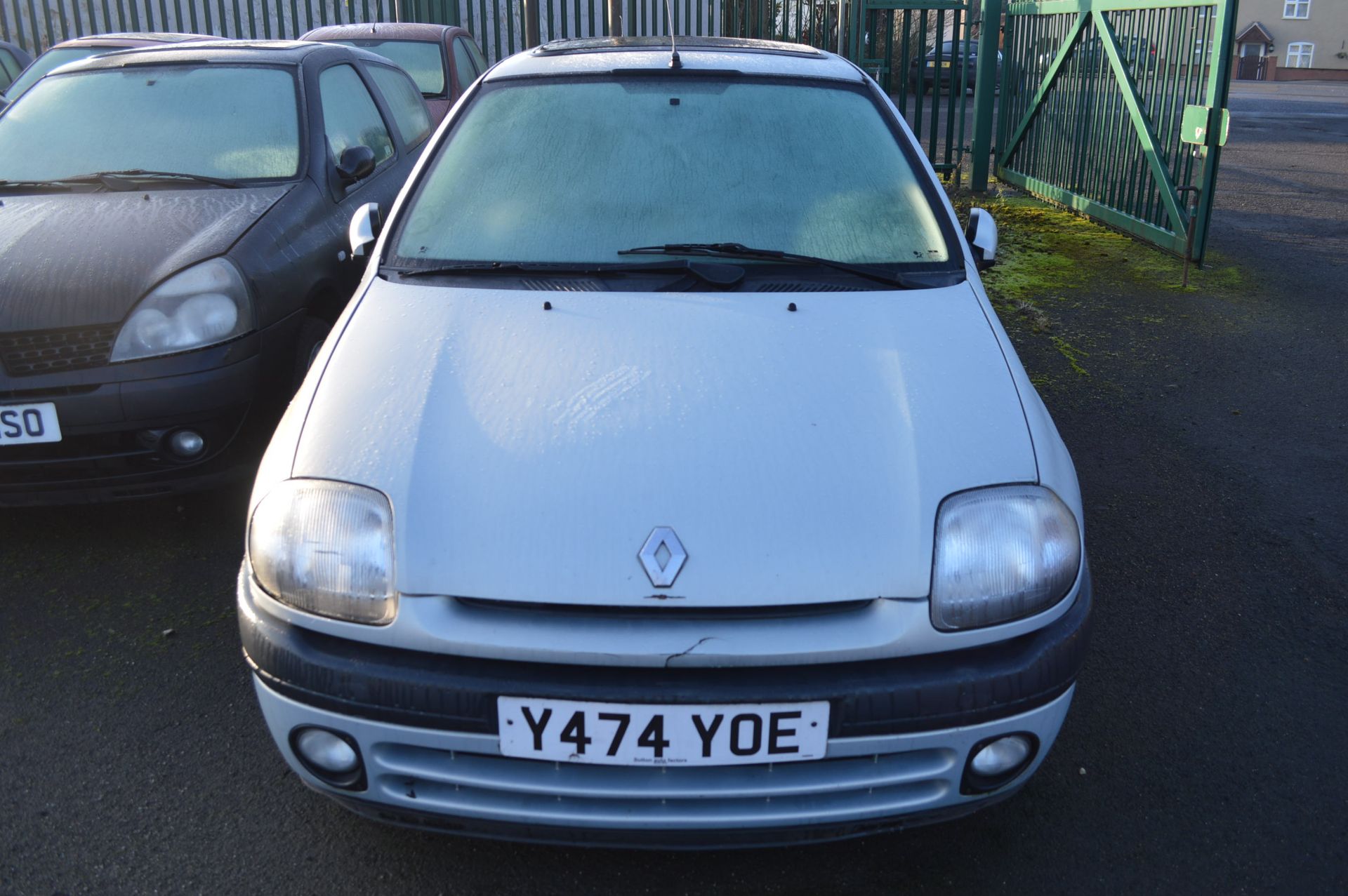 2001/Y REG RENAULT CLIO ALIZE - SELLING AS SPARES / REPAIRS *NO VAT* - Bild 2 aus 11