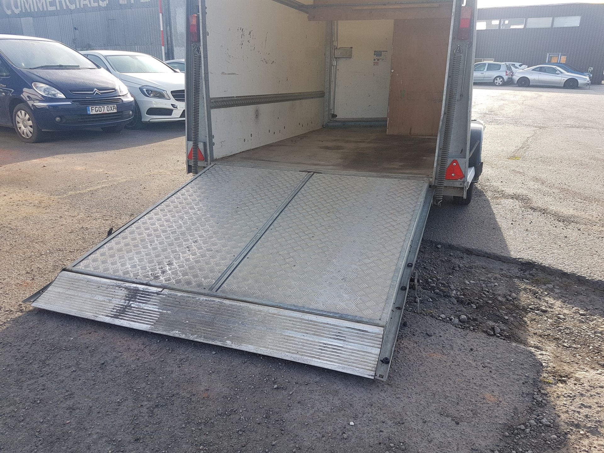 2009 IFOR WILLIAMS TWIN AXLE BV 106G BOX TRAILER 3.5 TONNE GROSS - Image 12 of 18