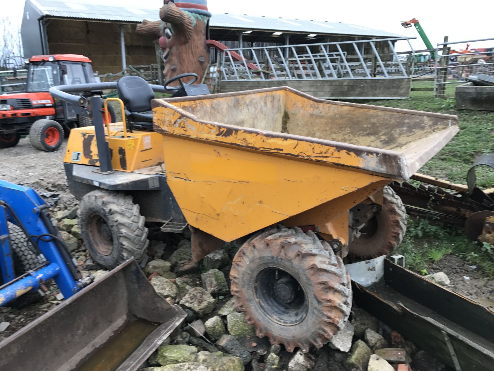 2010 TEREX DUMPER 3 TON, GOOD WORKING ORDER *PLUS VAT* - Image 4 of 7