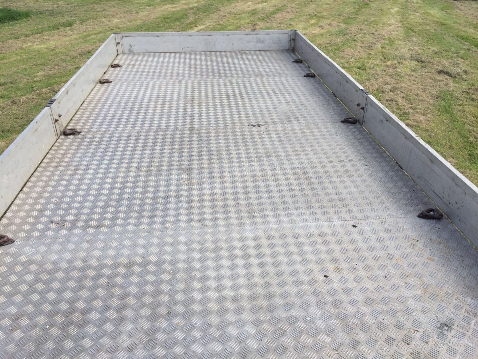 3 TON ALL ALUMINIUM TRAILER WITH DROP / REMOVABLE SIDES - Image 4 of 5