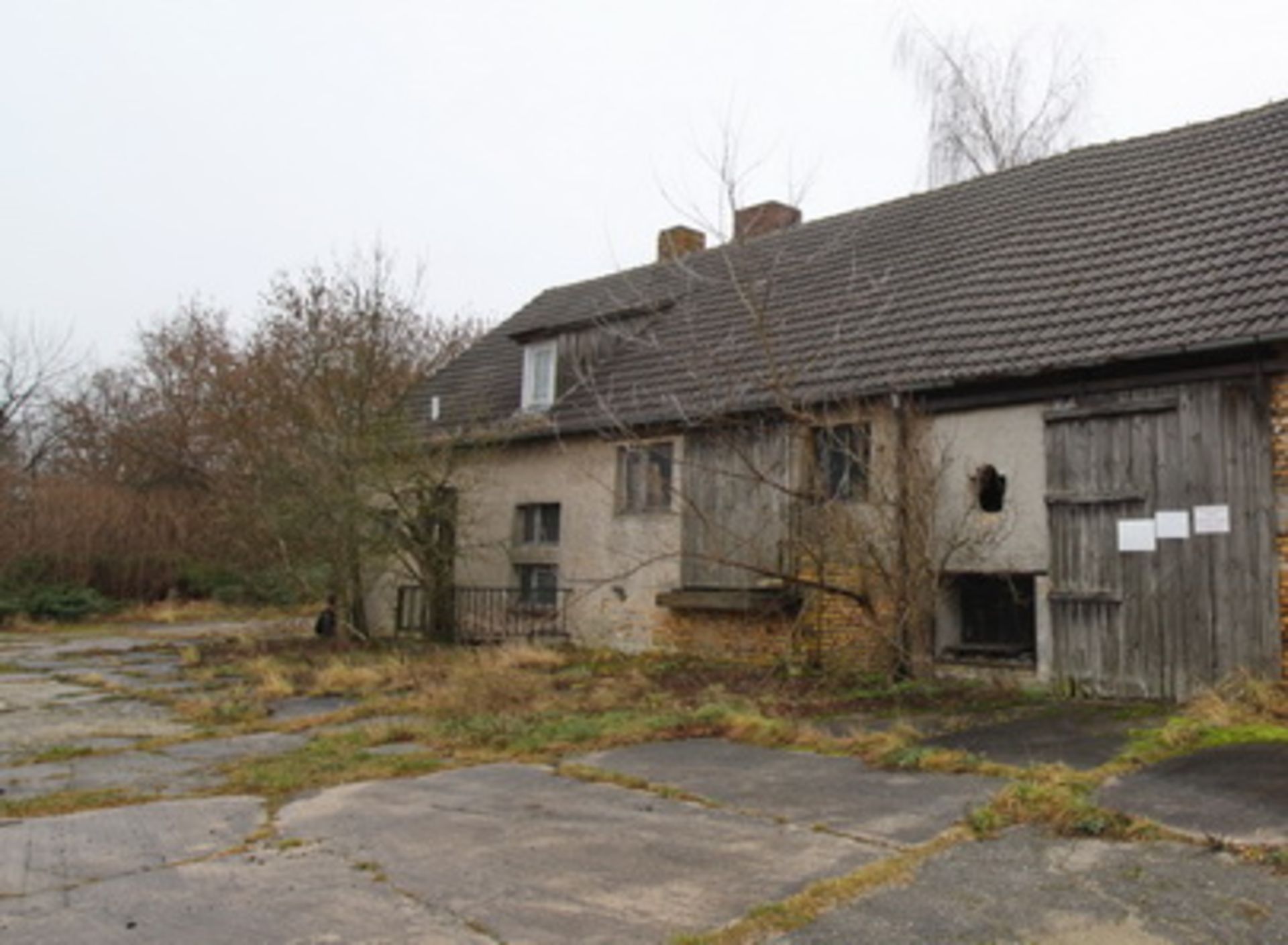 LARGE FARM AND 3,681 SQM OF LAND IN LIESKAU, GERMANY - Image 30 of 54