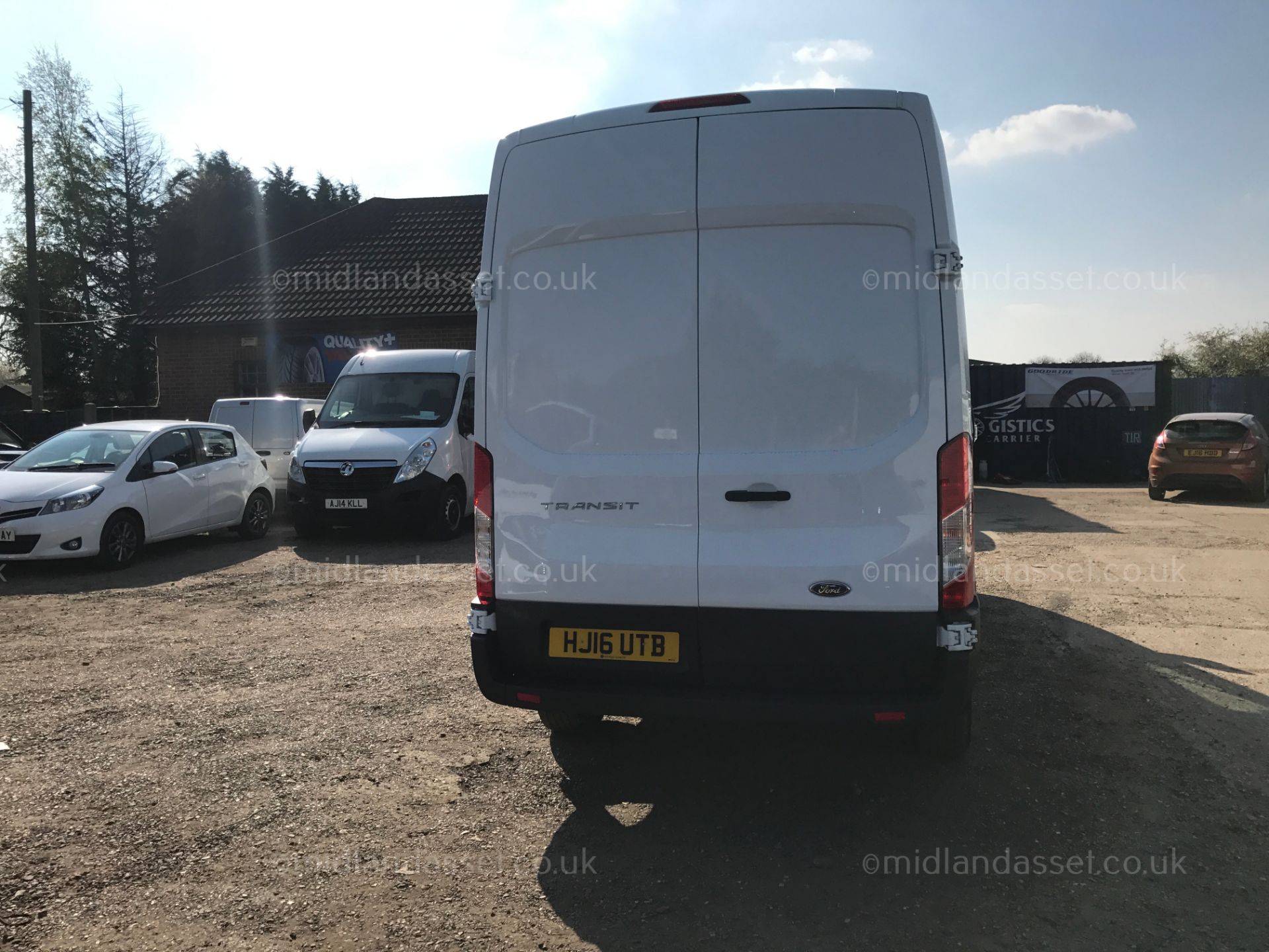 2016/16 REG FORD TRANSIT 350 L3 H3 RWD PANEL VAN ONE OWNER *NO VAT* - Image 4 of 8