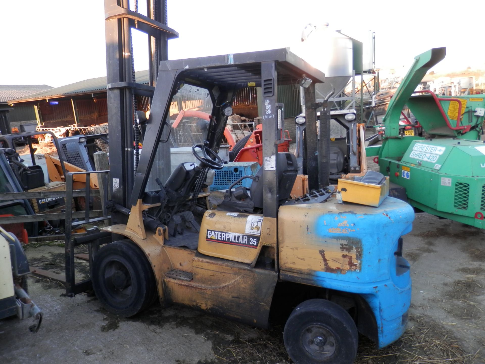 2002 CATERPILLAR DP35K 44 KW 3.5 TONNE DIESEL FORK LIFT