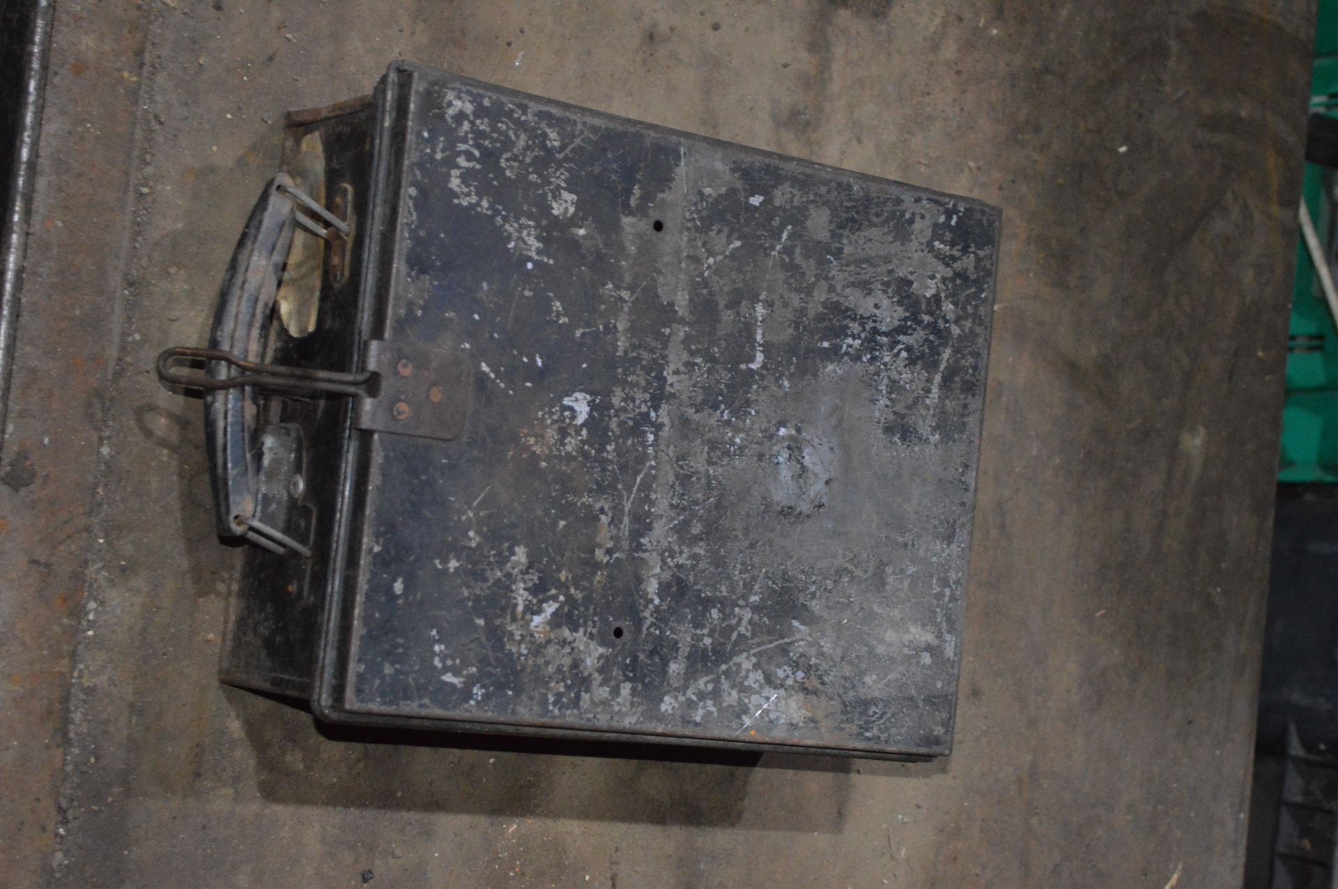 METAL STORAGE BOX *NO VAT*