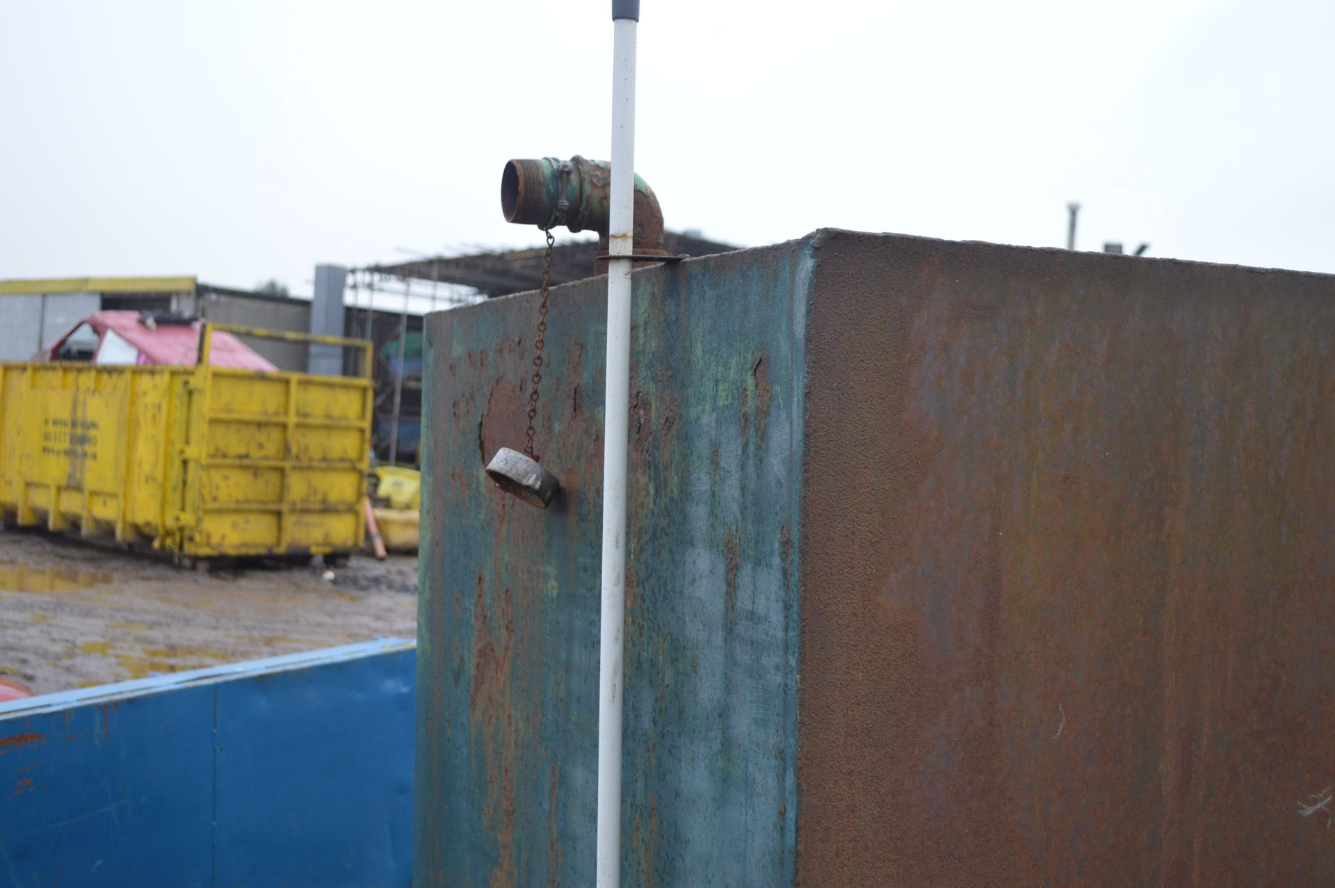 APPROX 2,000 LITRE FUEL TANK *NO VAT* - Image 5 of 7