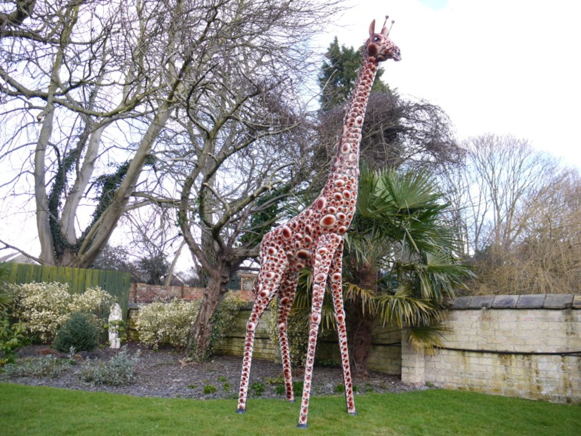 OVER 12FT HIGH! BEAUTIFUL LARGE GIRAFFE! *PLUS VAT*