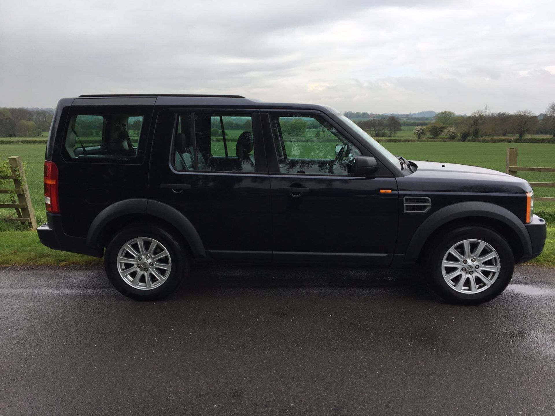 2007/57 REG LAND ROVER DISCOVERY 3 TDV6 SE AUTOMATIC, SAT NAV, AIR CON, HEATED SEATS ETC - Image 7 of 16