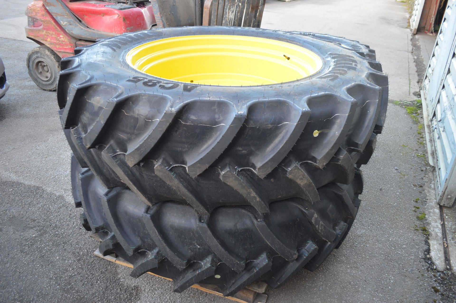 BRAND NEW SET OF JOHN DEERE WHEELS & TYRES MITAS AC85 *NO VAT*