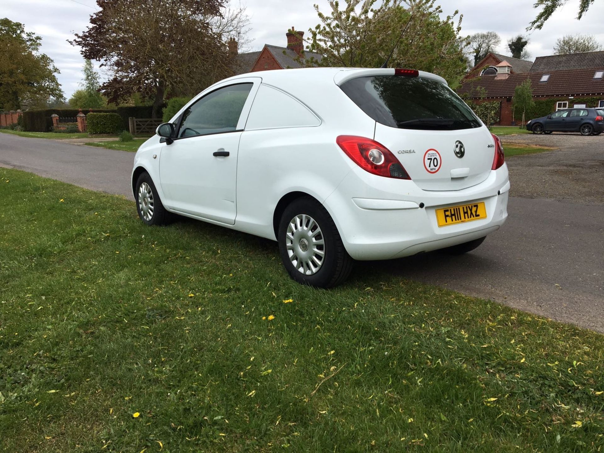 2011/11 REG VAUXHALL CORSA CDTI ECOFLEX, SHOWING 1 OWNER - Image 4 of 7