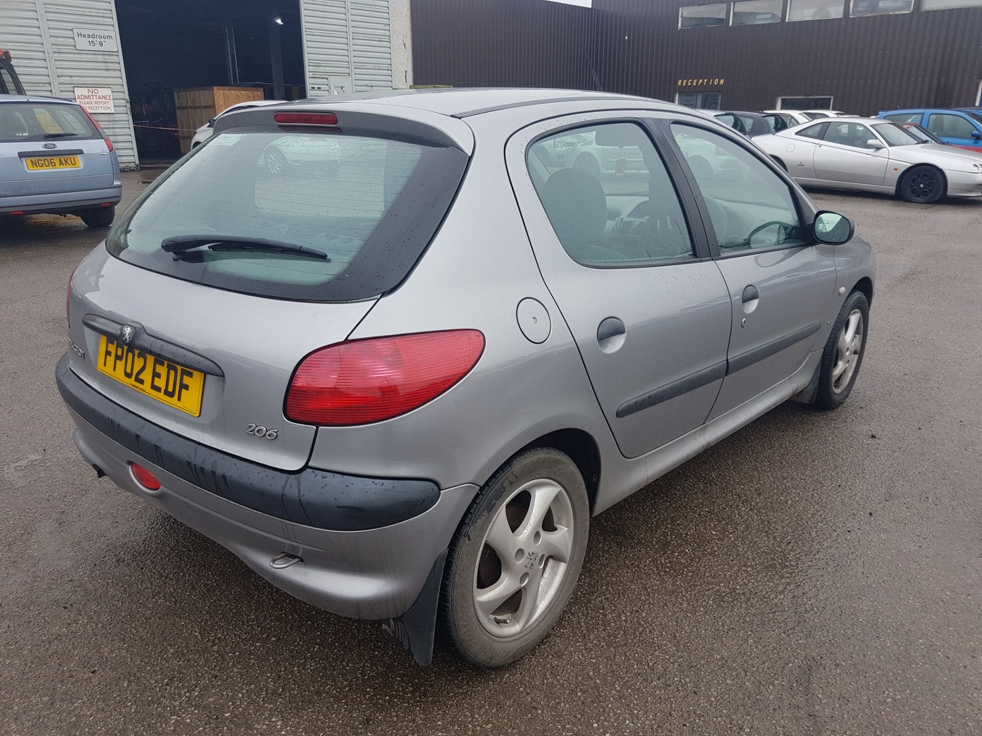 2002/02 REG PEUGEOT 206 LX AUTOMATIC *NO VAT* - Image 6 of 18