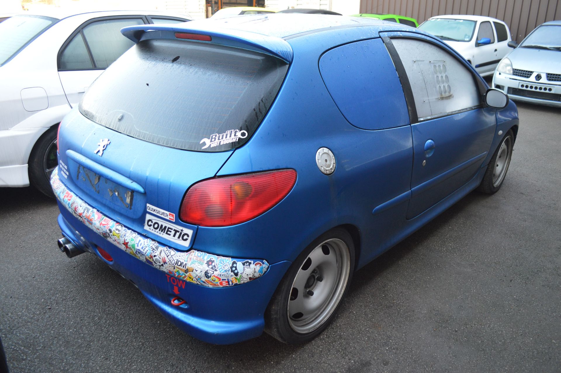 2003/03 REG PEUGEOT 206 GTI 180 - INSIDE HAS BEEN REMOVED *NO VAT* - Image 5 of 10