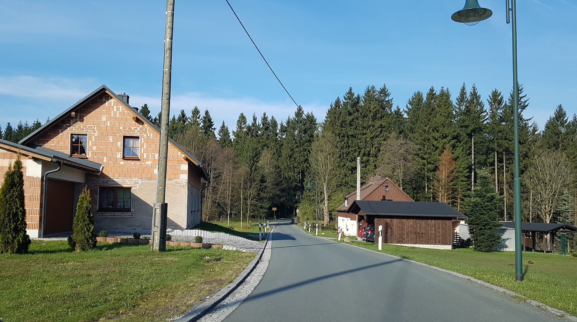 LARGE PROPERTY AND 1,200 SQM OF LAND IN KLINGENTHAL, SAXONY, GERMANY - Image 70 of 87