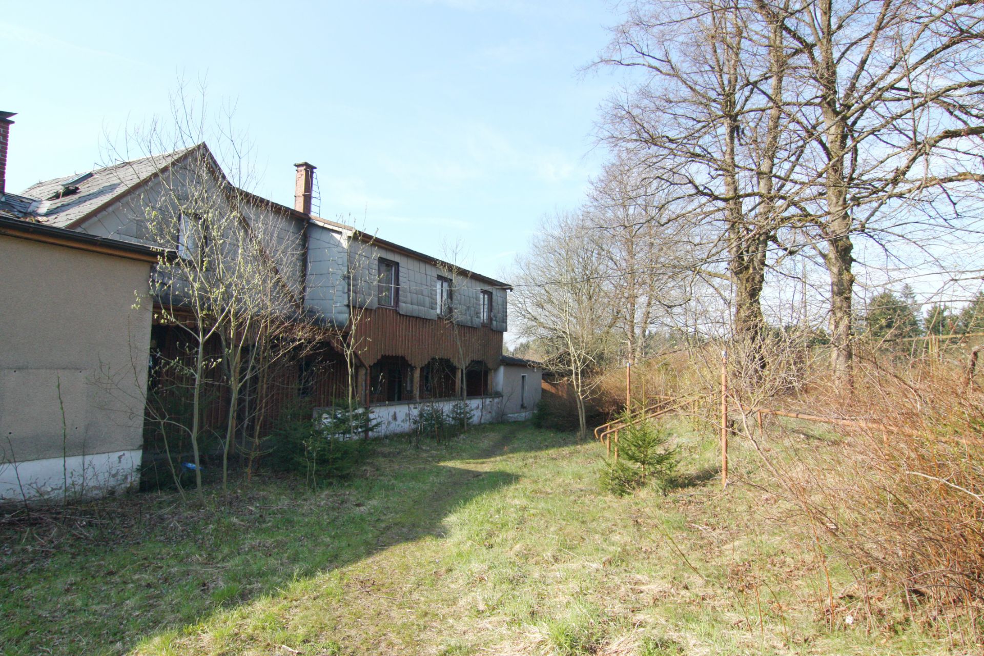 LARGE PROPERTY AND 1,200 SQM OF LAND IN KLINGENTHAL, SAXONY, GERMANY - Image 23 of 87