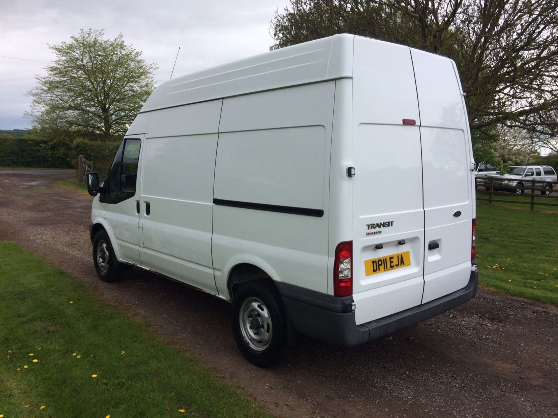 2011/11 REG FORD TRANSIT 140 T350M FWD, SHOWING 1 OWNER *PLUS VAT* - Image 6 of 22