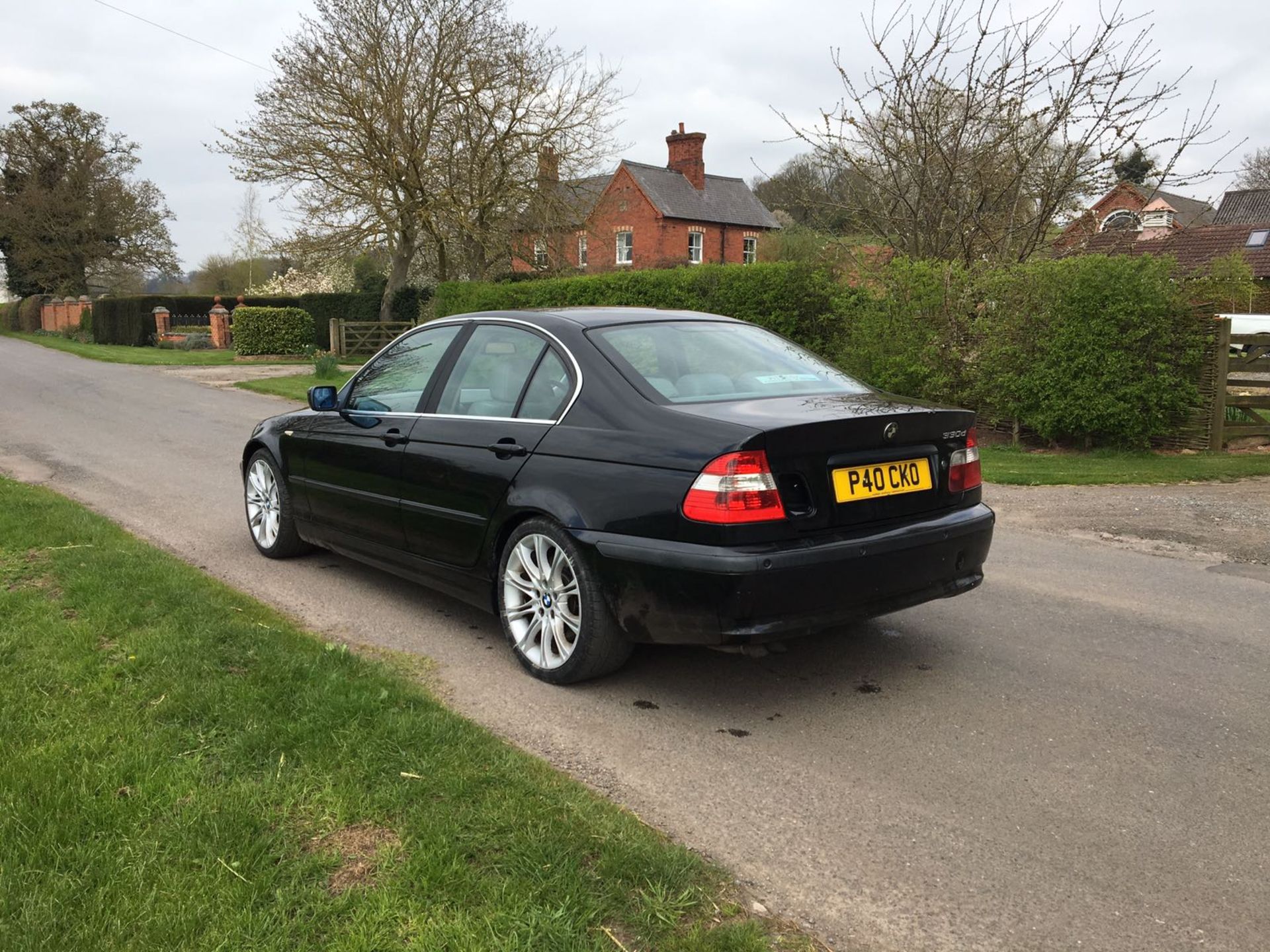 2002/02 REG BMW 330D SE BLACK, MANUAL GEARBOX - Image 4 of 9