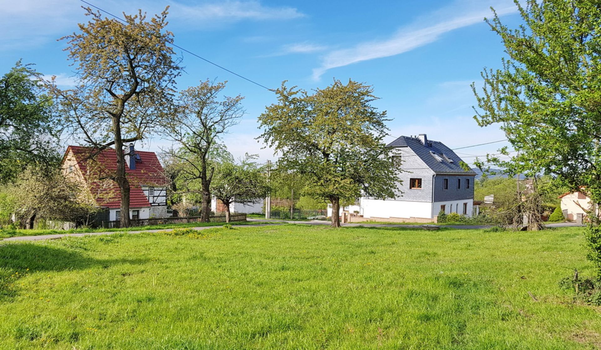LARGE PROPERTY AND 2,361 SQM OF LAND IN SACHSENDORF, GERMANY - Image 4 of 24