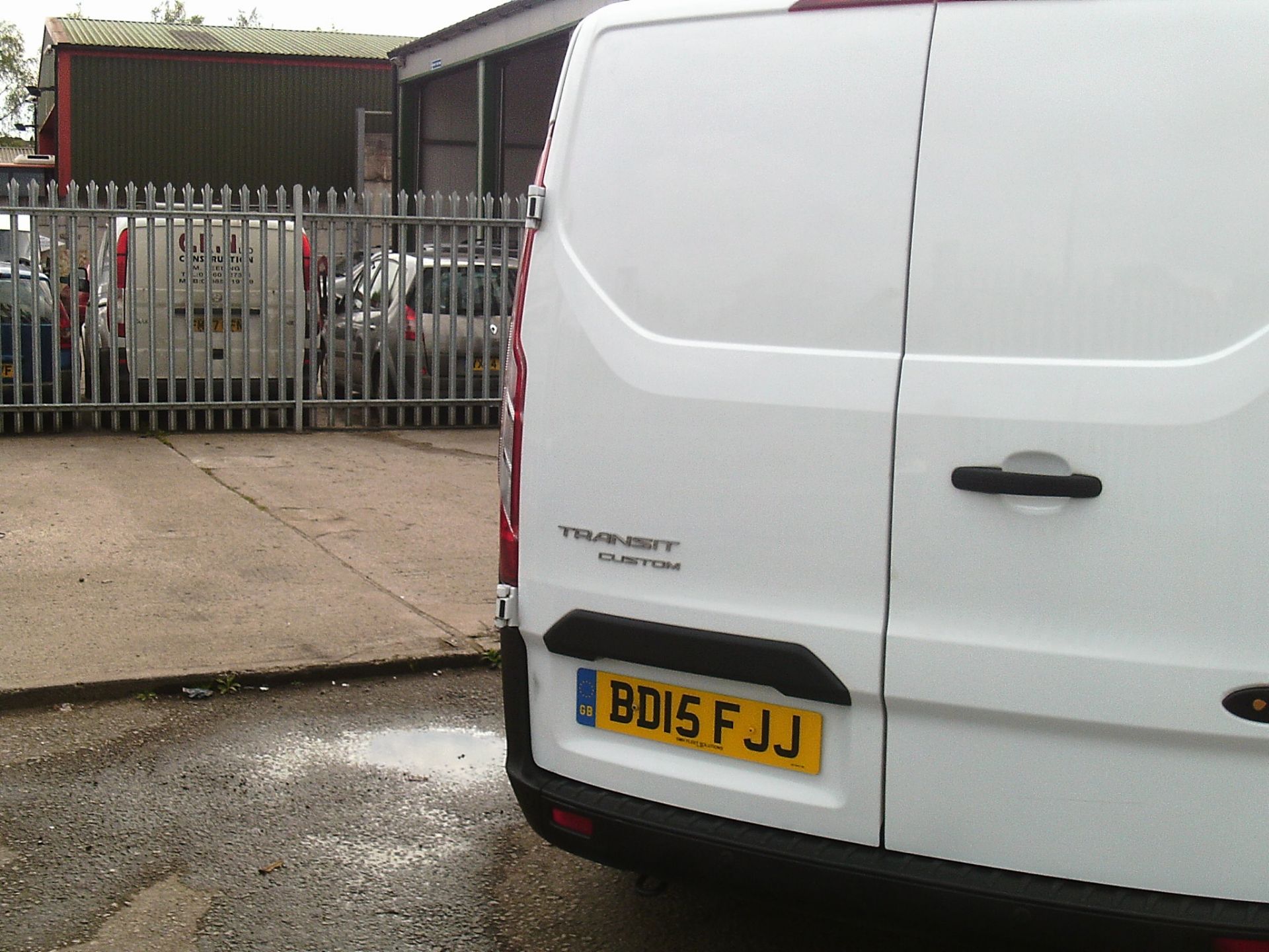 NL - 2015/15 REG FORD TRANSIT CUSTOM 290 ECO-TECH LONG-WHEEL BASE, SHOWING 1 OWNER *PLUS VAT*   DATE - Image 5 of 11