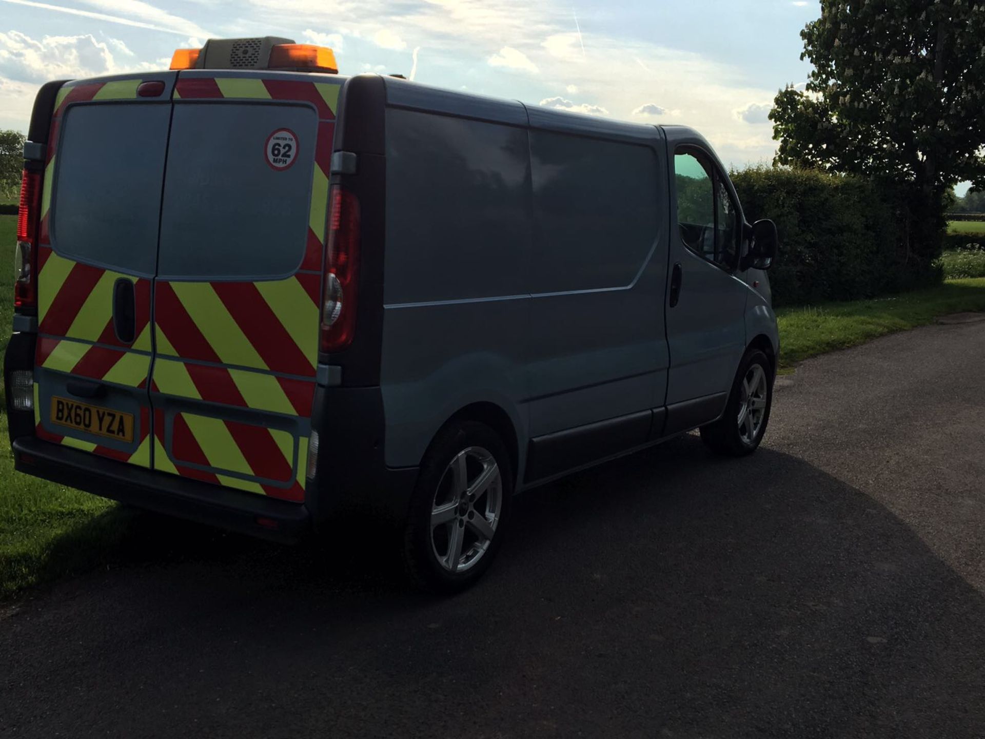 2011/60 REG VAUXHALL VIVARO 2900 CDTI SWB, SHOWING 1 OWNER - Image 7 of 15