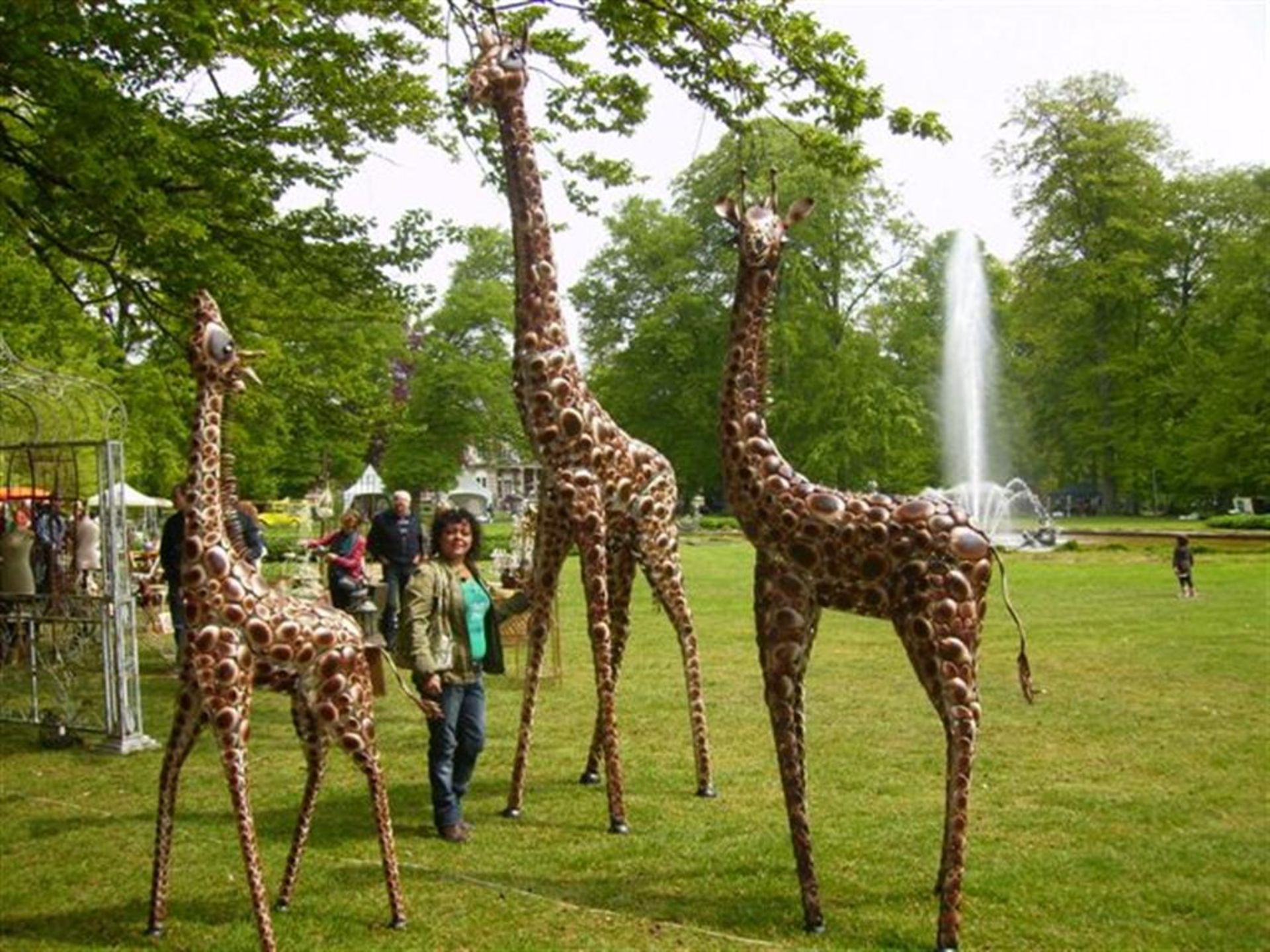 OVER 12FT HIGH! BEAUTIFUL LARGE GIRAFFE! *PLUS VAT*   IDEAL EVENTS, LARGE GARDENS, SHOWS ETC   GREAT - Image 2 of 5