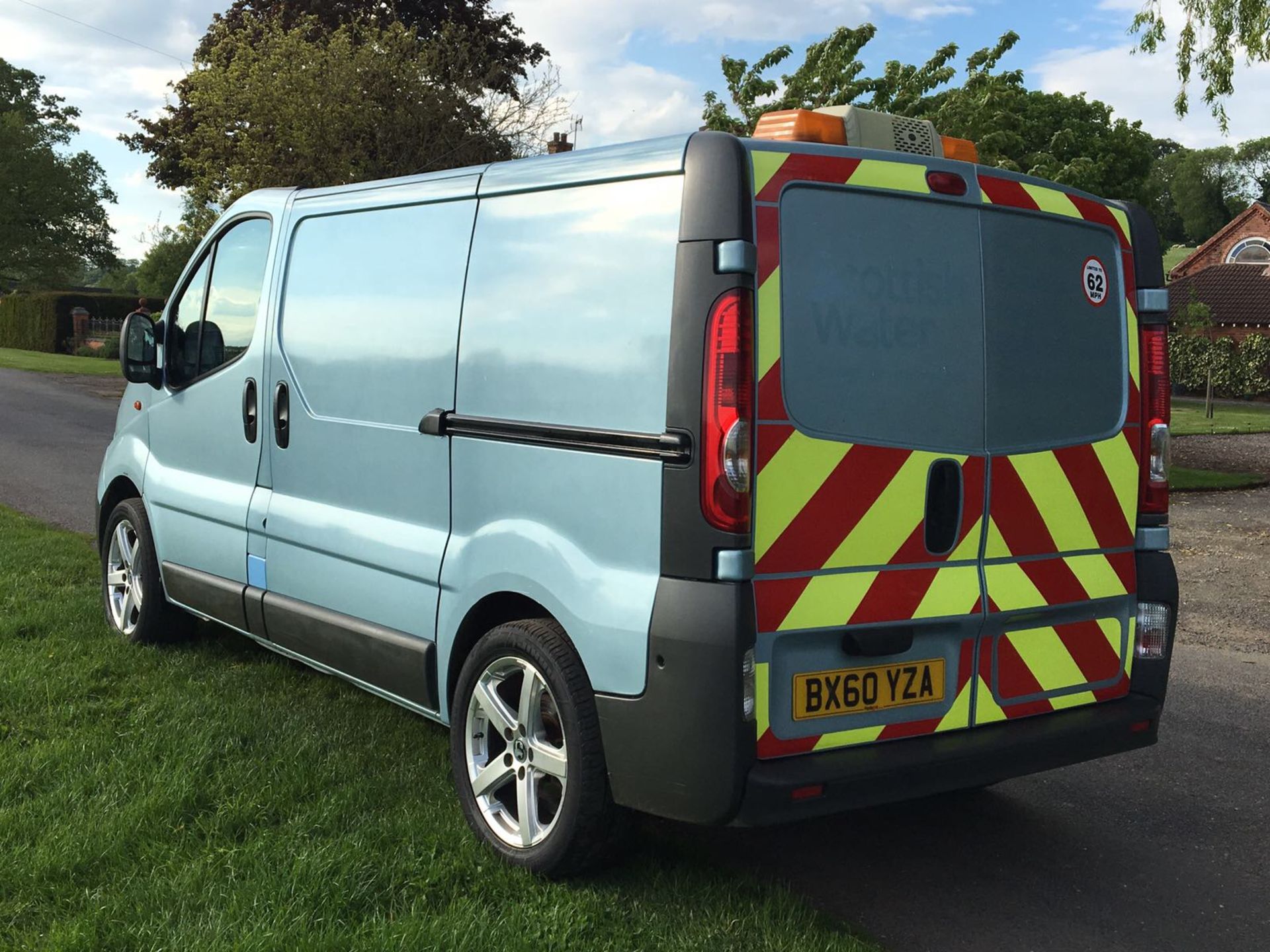 2011/60 REG VAUXHALL VIVARO 2900 CDTI SWB, SHOWING 1 OWNER - Image 4 of 15