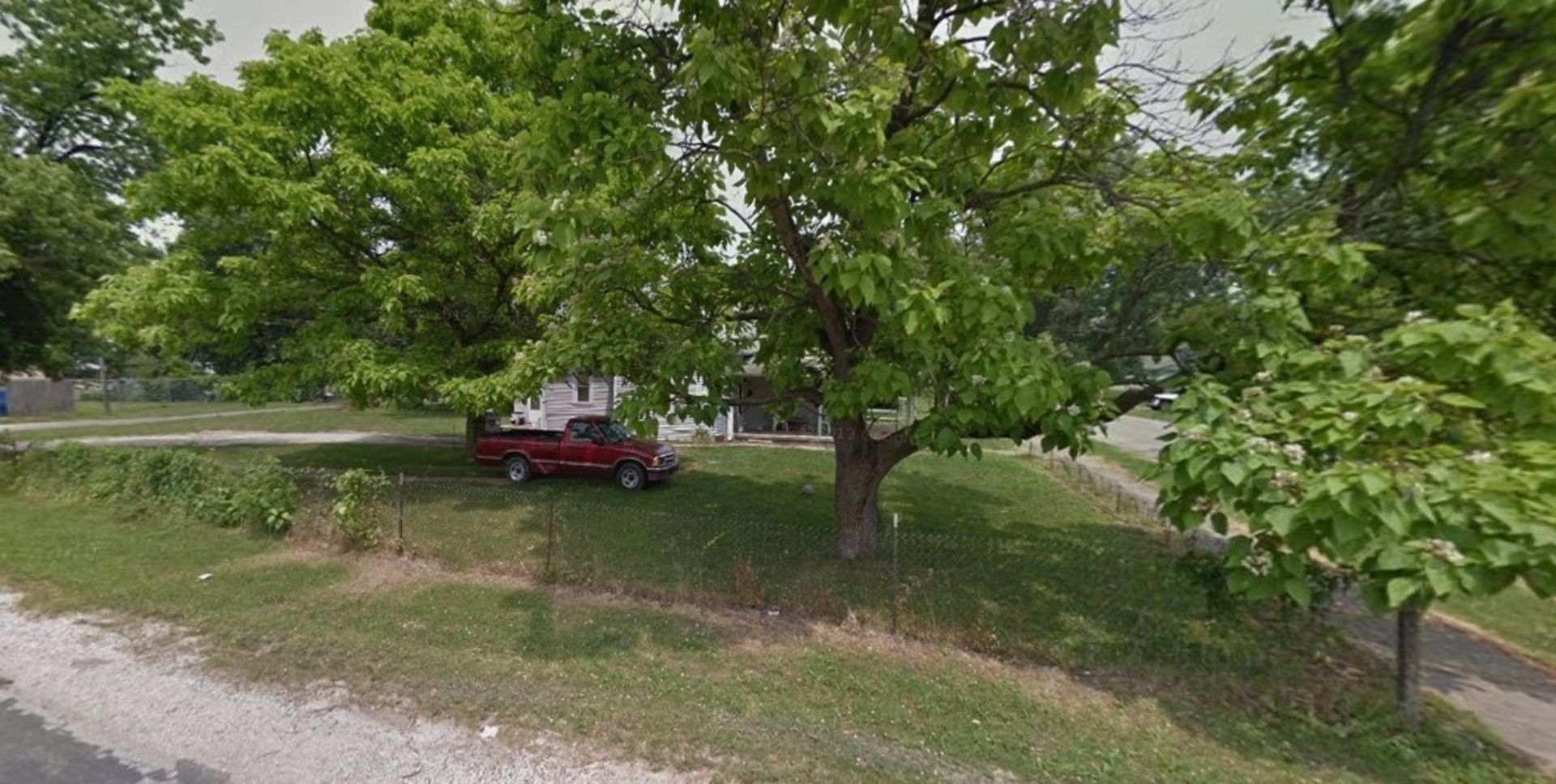 2202 SHELDON ST, INDIANAPOLIS, INDIANA 46218   NICE RESIDENTIAL PLOT OF LAND WITH MATURE TREES! GOOD - Image 2 of 12