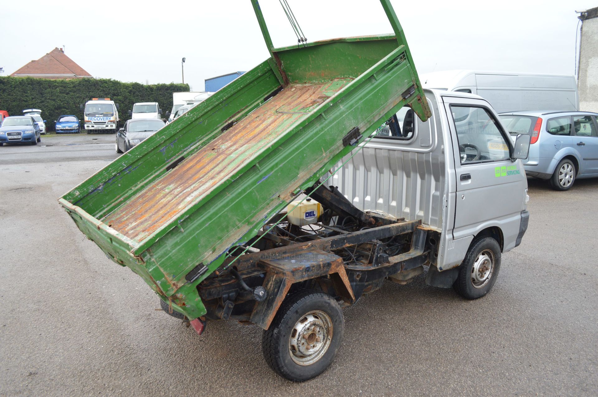 RARE 2004/04 REG DAIHATSU HI-JET 16V EFI LPG TIPPER *NO VAT* THESE ARE BECOMING HARD TO FIND! DATE - Image 6 of 12