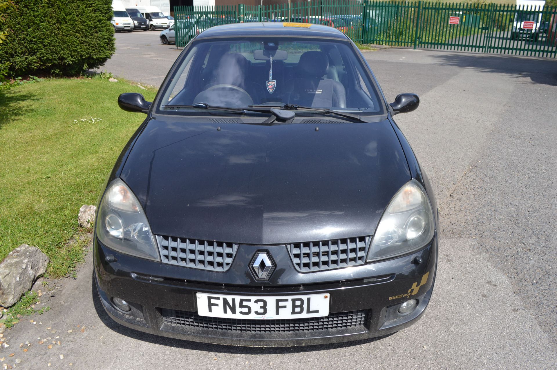 2003/53 REG RENAULT CLIO SPORT 2.0 16V BLACK - Image 2 of 14