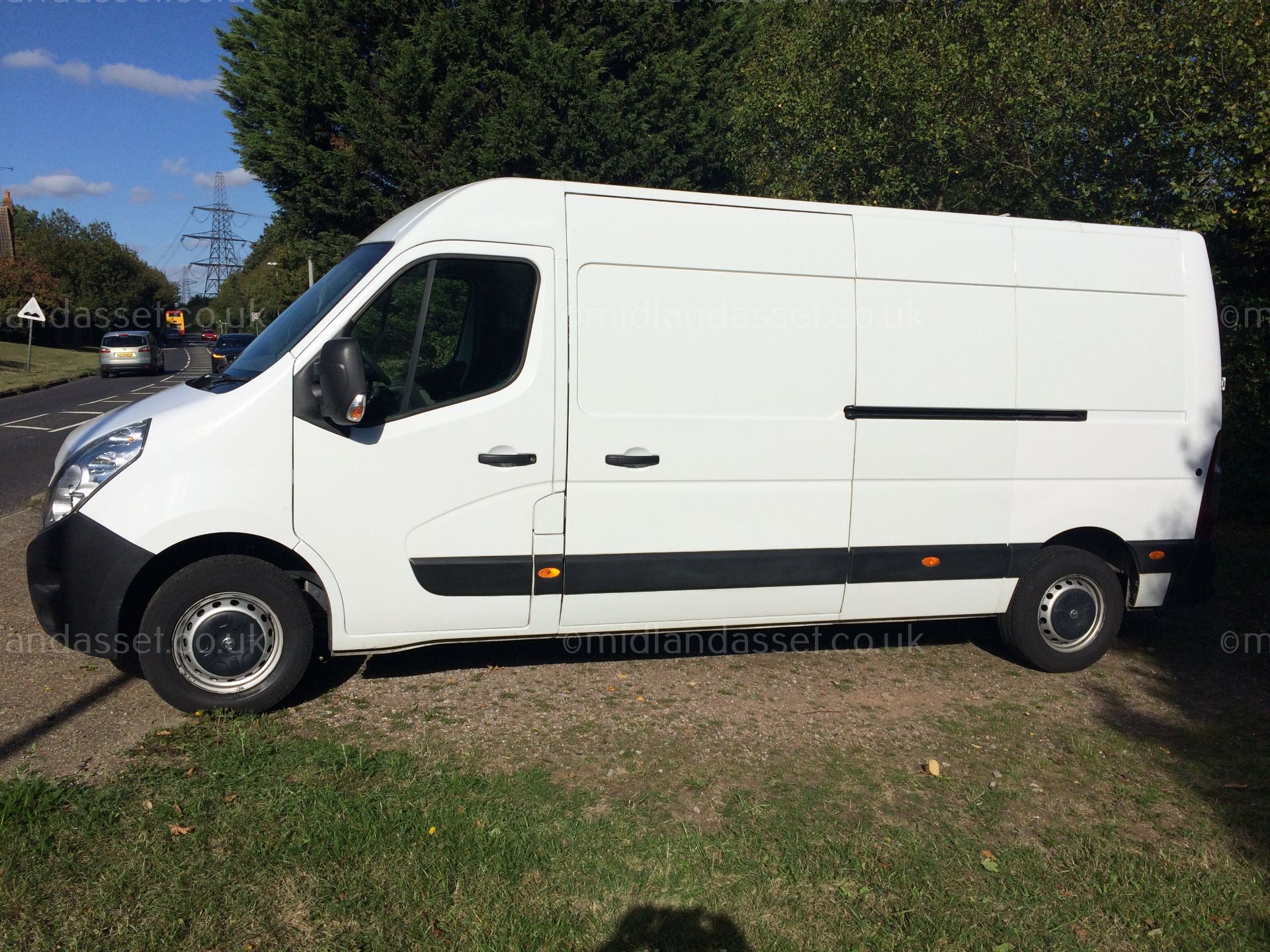 P - 2014/14 REG VAUXHALL MOVANO F3500 L3H2 CDTI 125 PANEL VAN ONE OWNER   DATE OF REGISTRATION: 17th - Image 3 of 5