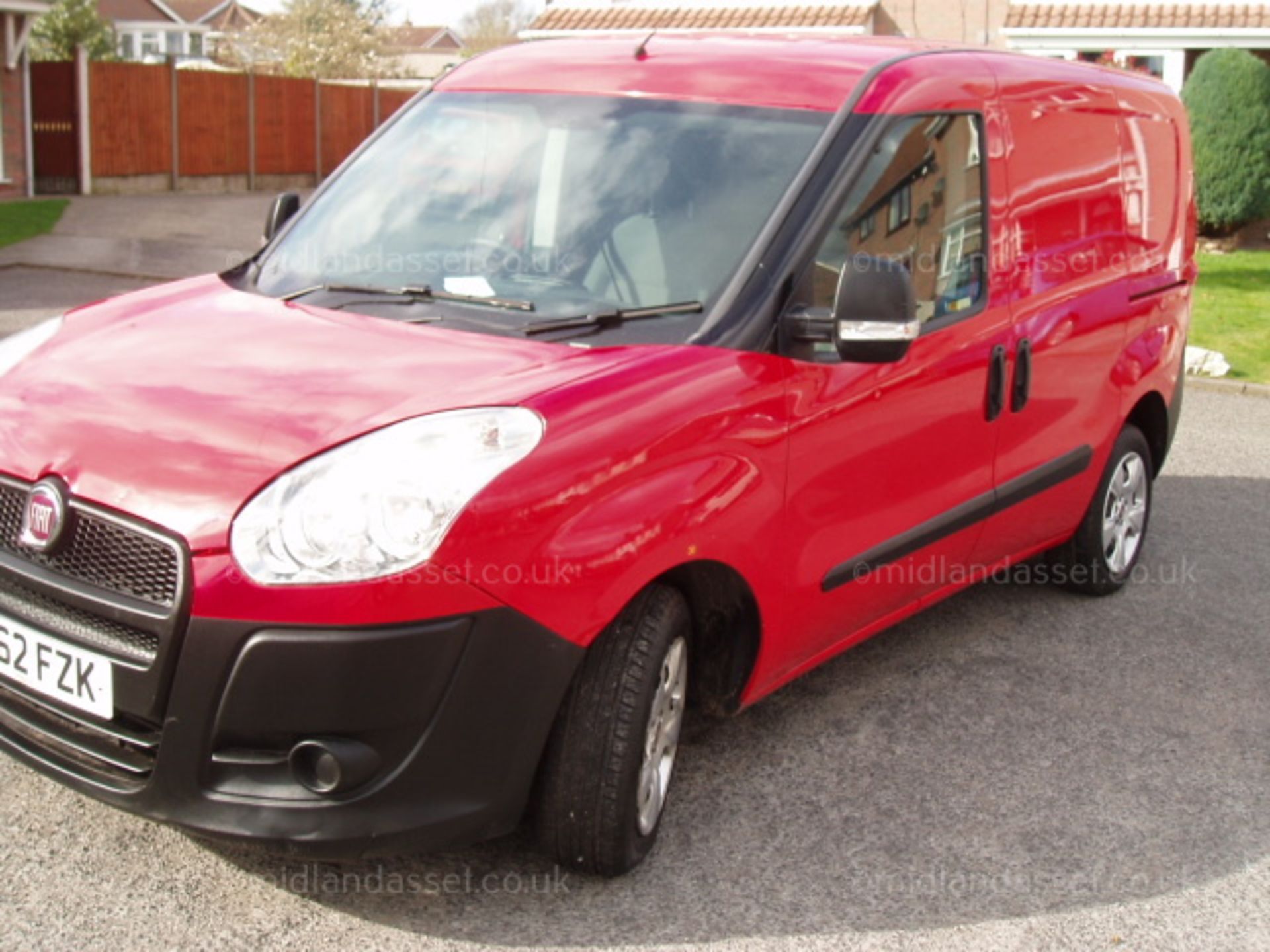 KB - 2013/62 REG FIAT DOBLO 16V MULTIJET PANEL VAN ONE OWNER   DATE OF REGISTRATION: 31st JANUARY - Bild 2 aus 9