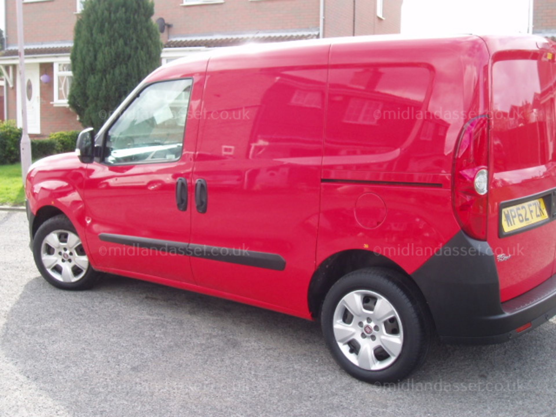 KB - 2013/62 REG FIAT DOBLO 16V MULTIJET PANEL VAN ONE OWNER   DATE OF REGISTRATION: 31st JANUARY - Bild 6 aus 9