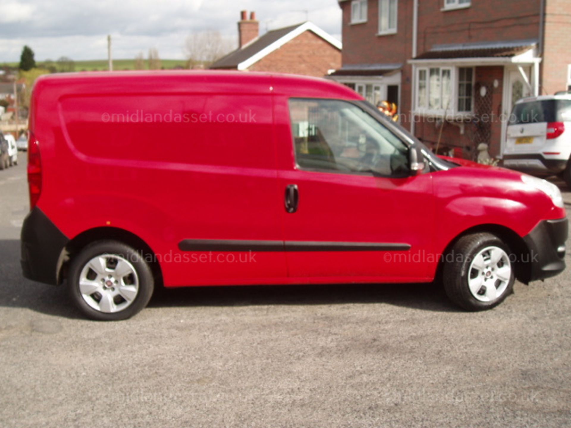 KB - 2013/62 REG FIAT DOBLO 16V MULTIJET PANEL VAN ONE OWNER   DATE OF REGISTRATION: 31st JANUARY - Bild 3 aus 9