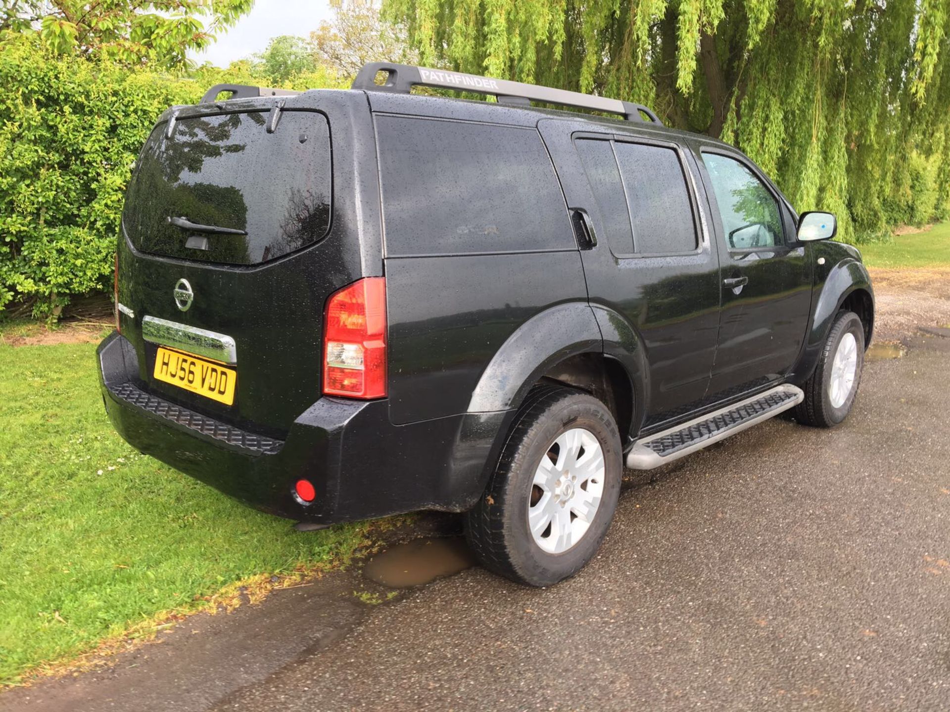 KB - 2006/56 REG NISSAN PATHFINDER AVENTURA DCI AUTOMATIC 7 SEATER    DATE OF REGISTRATION: 6TH - Image 6 of 13