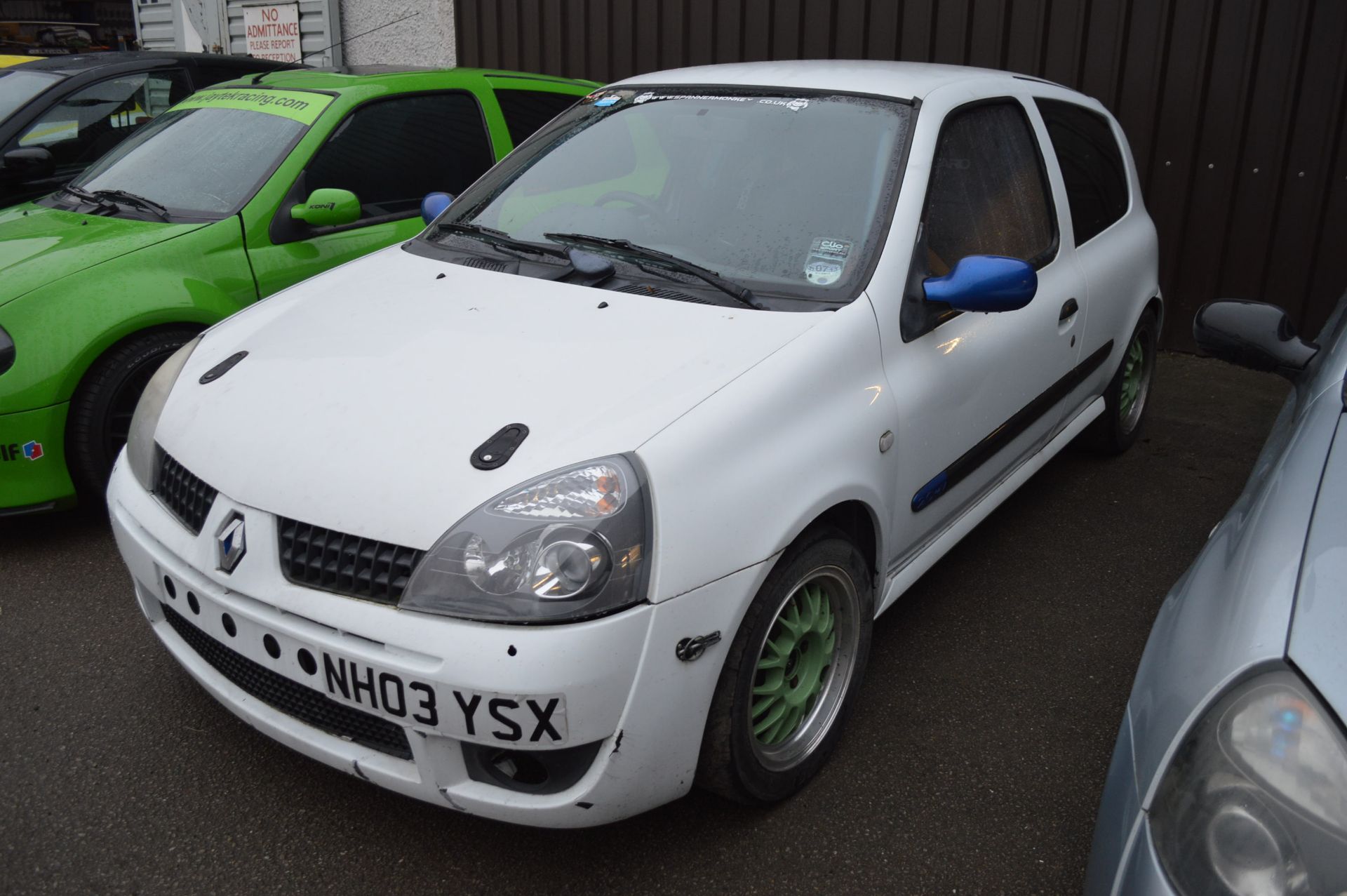 2003/03 REG RENAULT CLIO SPORT 16V 2.0 PETROL - STRIPPED AND FITTED WITH ROLL CAGE EXCEPTONAL - FAST - Bild 3 aus 13