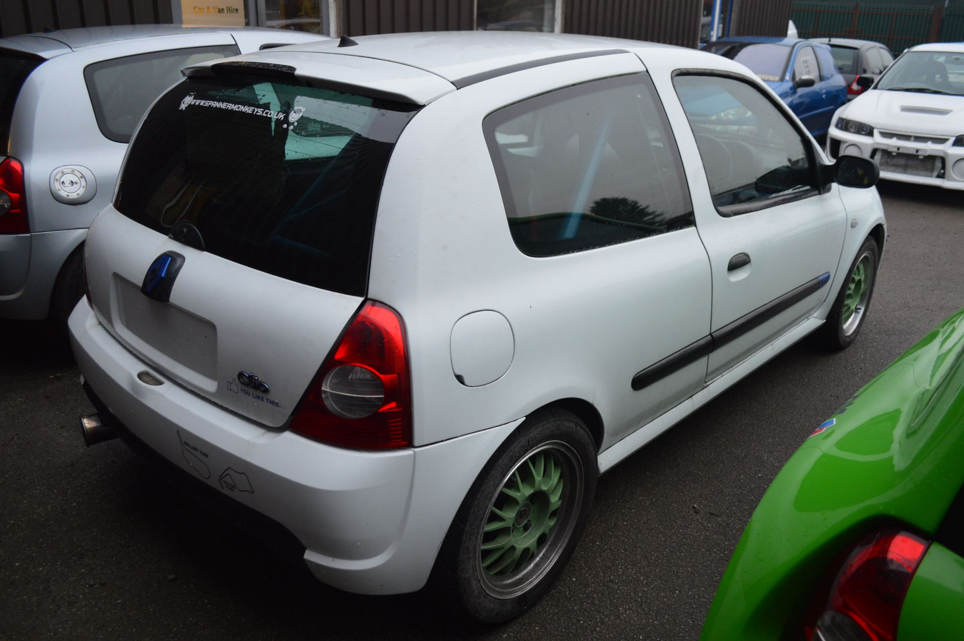 2003/03 REG RENAULT CLIO SPORT 16V 2.0 PETROL - STRIPPED AND FITTED WITH ROLL CAGE EXCEPTONAL - FAST - Bild 5 aus 13