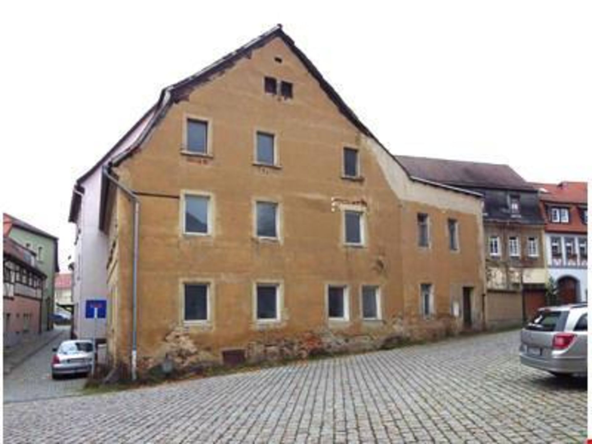 3 FLOOR HOUSE IN RONNEBURG, THURINGIA, GERMANY - Image 4 of 28