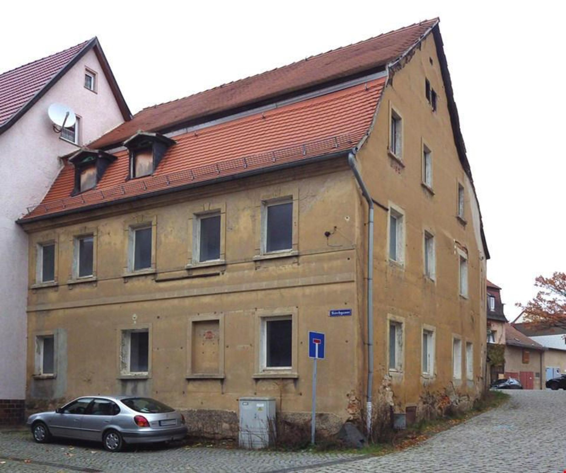 3 FLOOR HOUSE IN RONNEBURG, THURINGIA, GERMANY