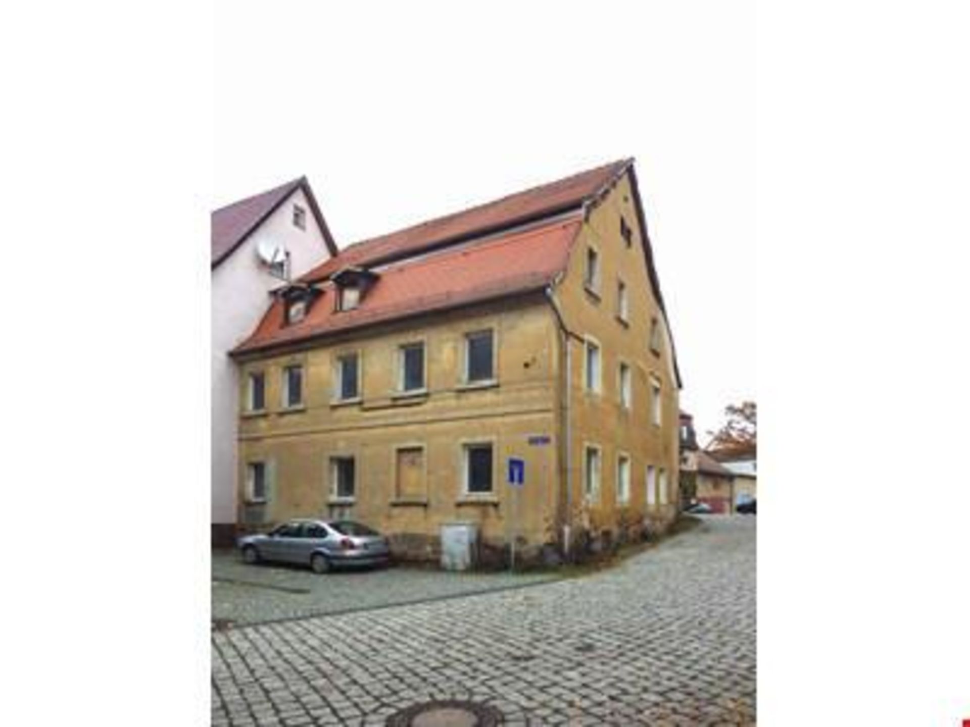 3 FLOOR HOUSE IN RONNEBURG, THURINGIA, GERMANY - Image 2 of 28