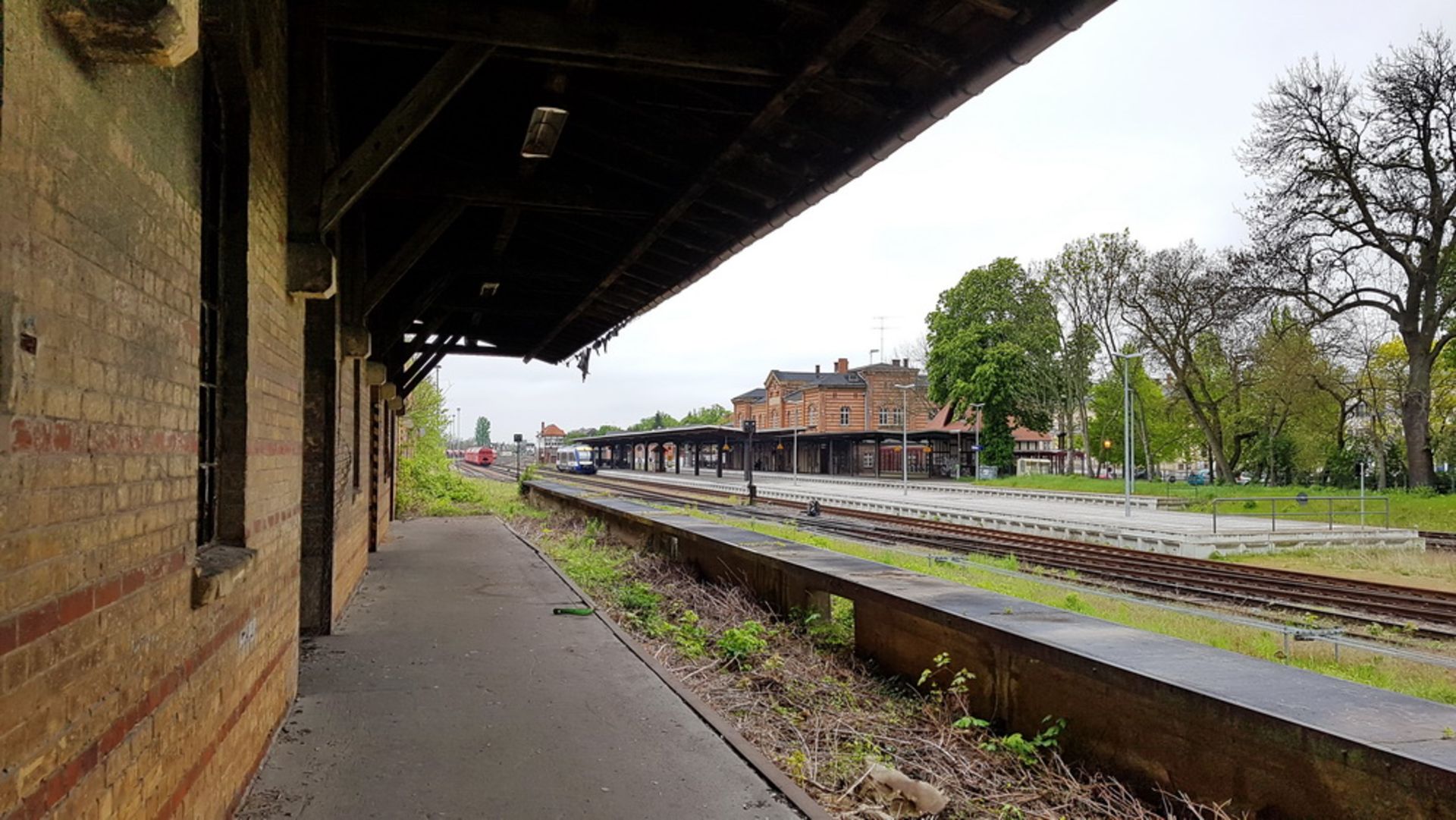 RESERVE MET! Former goods station & platform + 1,900 sqm land - Bernburg. Ex DB (Deutsche Bahn) - Image 19 of 34