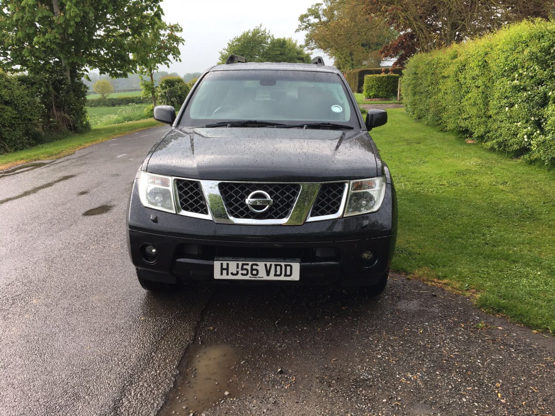 KB - 2006/56 REG NISSAN PATHFINDER AVENTURA DCI AUTOMATIC 7 SEATER    DATE OF REGISTRATION: 6TH - Image 2 of 13